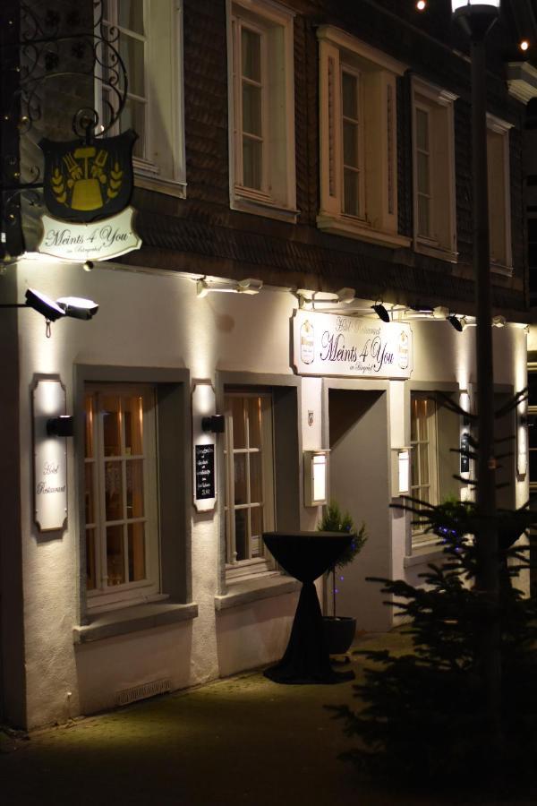 Hotel Restaurant Meints4You Im Burgerhof Recklinghausen Buitenkant foto